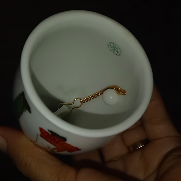 NEW AVON 1989 PORCELAIN CHRISTMAS BELL - Picture 11 of 11